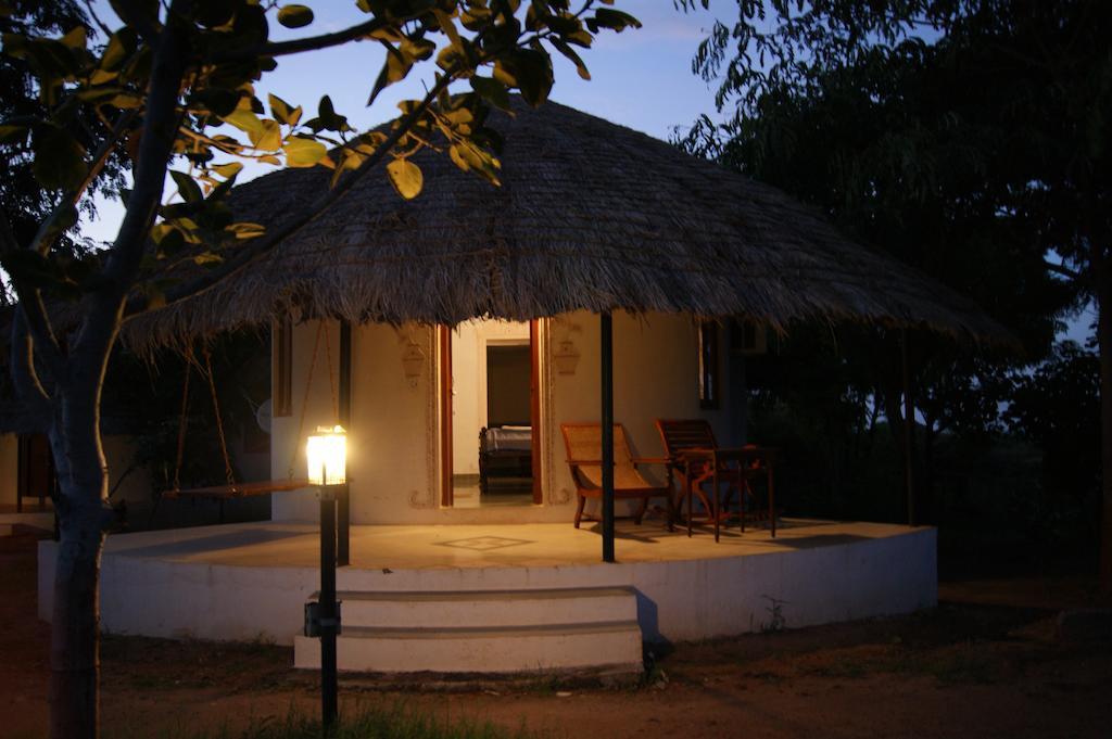 Kutch Safari Lodge Бхудж Экстерьер фото