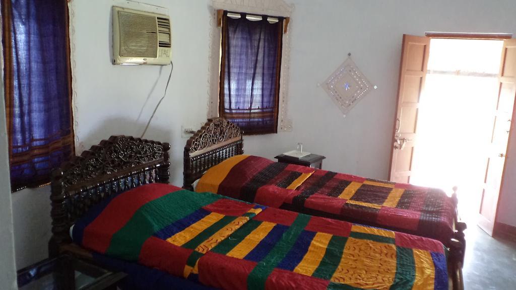 Kutch Safari Lodge Бхудж Номер фото